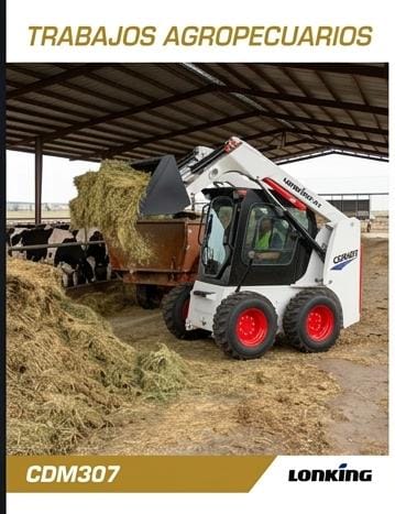 Mini cargadora trabajando en movimiento de tierra